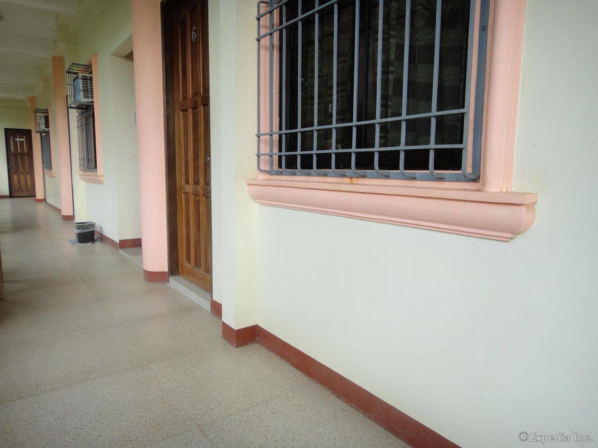 Amerson Pension Place Puerto Princesa Exterior foto